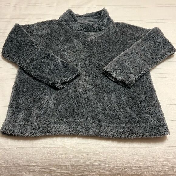Tops - Jane and Bleecker Faux Fur Sweater